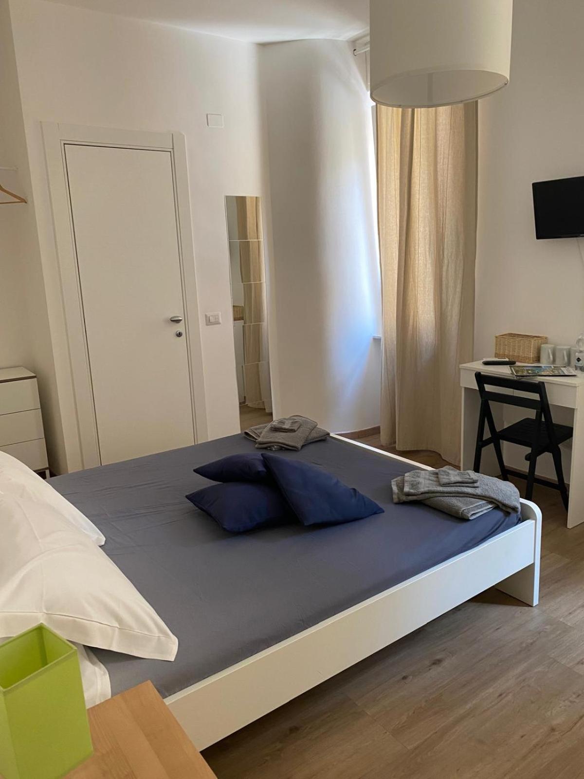 5 Terre Inn Affittacamere La Spezia Exterior photo